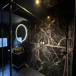 Secretroom Bordeaux Carbon-Blanc