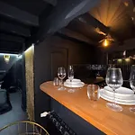 Апартаменты Secretroom Bordeaux