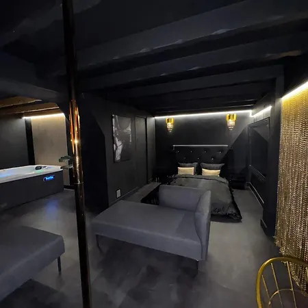 Secretroom Bordeaux Appartement Carbon-Blanc