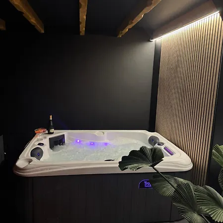 Apartament Secretroom Bordeaux Carbon-Blanc