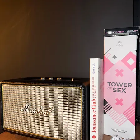 Secretroom Bordeaux * Carbon-Blanc