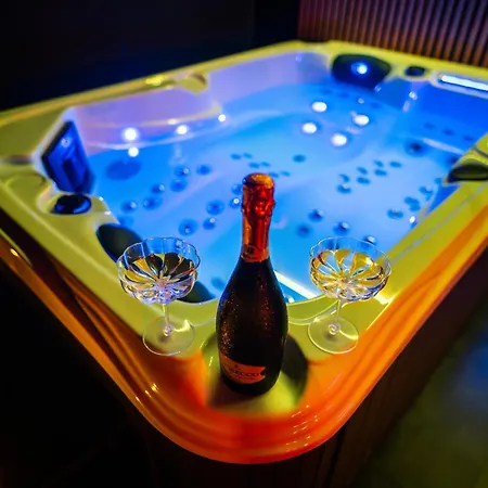 Secretroom Bordeaux * Carbon-Blanc