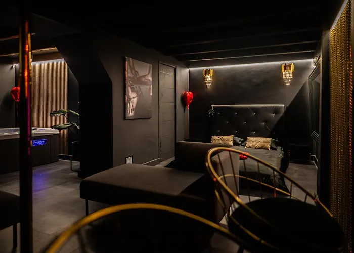 Διαμέρισμα Secretroom Bordeaux *